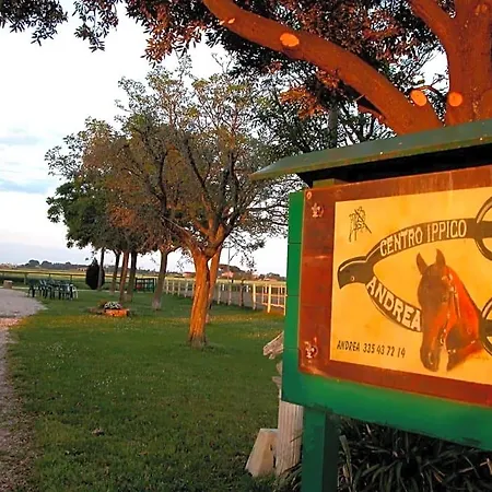 Bed & Breakfast Centro Ippico Andrea